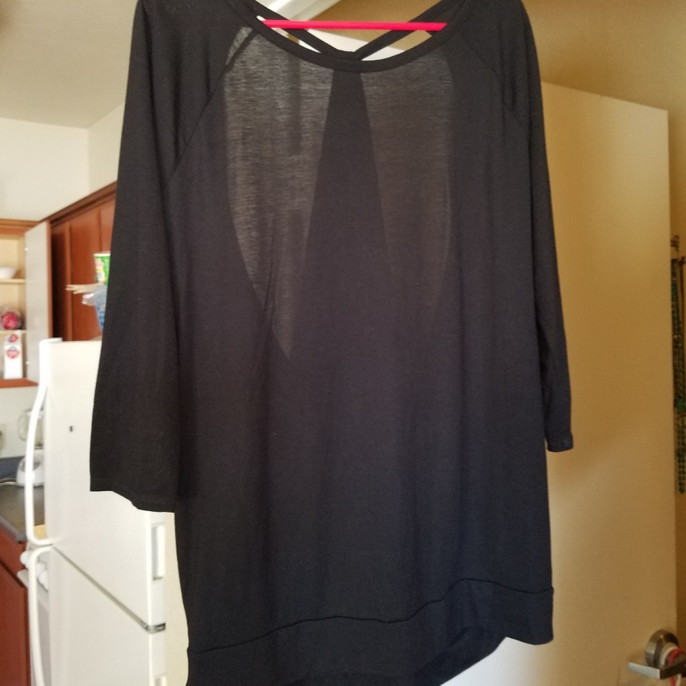 Women's Top